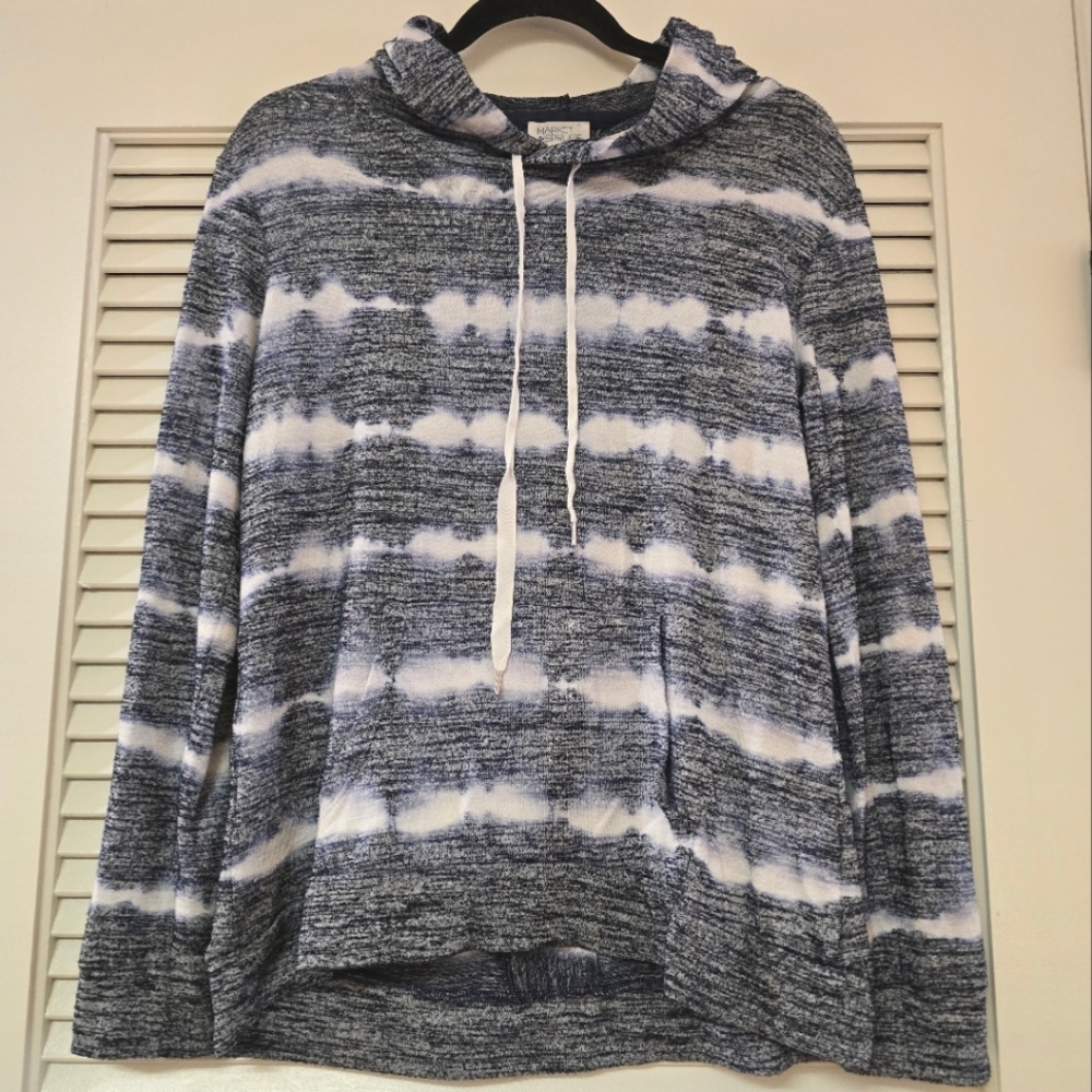 Market & Spruce - Thin Tie-Dye Long-Sleeve Relaxed-Fix Top With Pocket